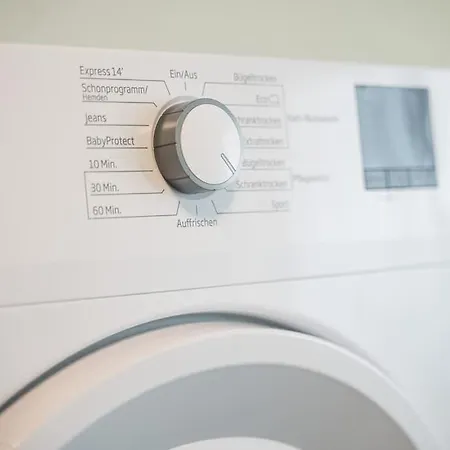 Bh03 Arbeiter Unterkunft Fuer 4 Personen - 3 Schlafzimmer Mit Kueche * Neuhausen auf den Fildern